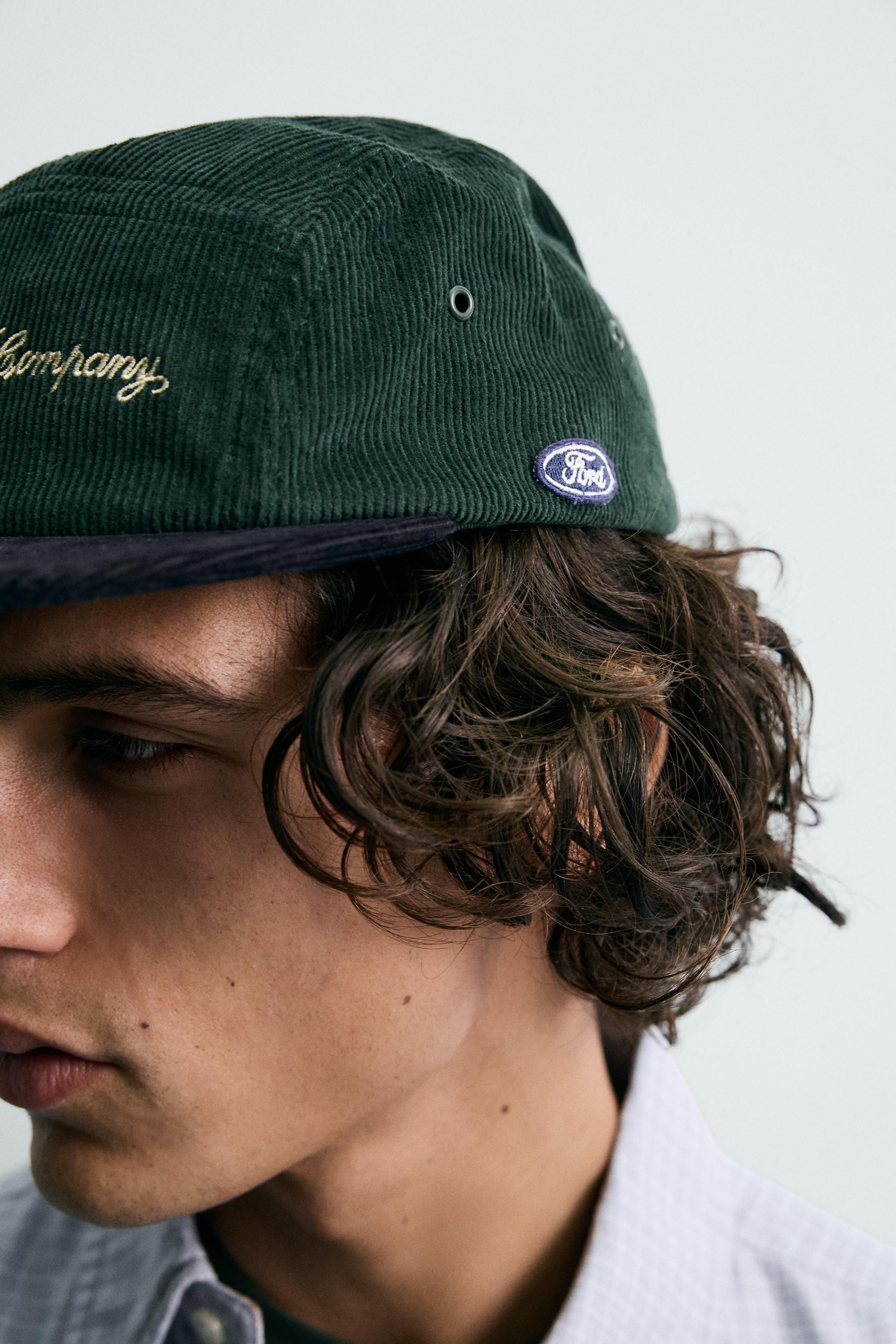 CORDUROY FLAT VISOR CAP FORD ©